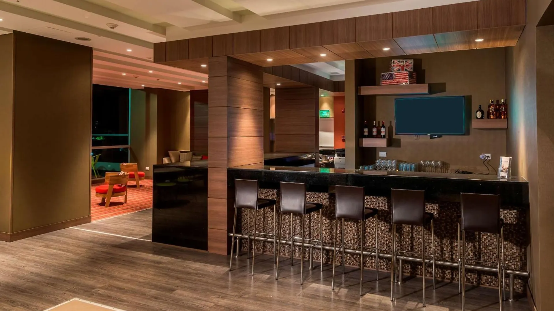 Hampton By Hilton Cali Hotel Colombia