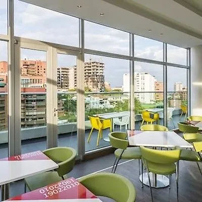 Hampton By Hilton Cali Hotel Colombia