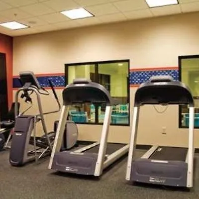 Hampton By Hilton Cali Hotel 4*,