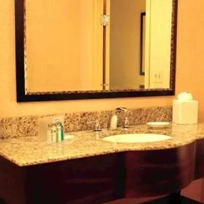 Hampton By Hilton Cali Hotel 4*,